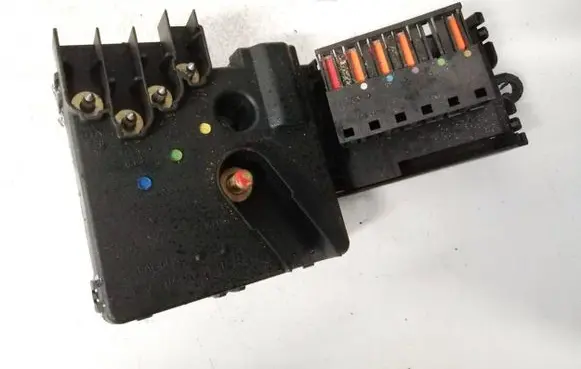 Mercedes-Benz E W211 Fuse box set A2115461341 0-1394837-1