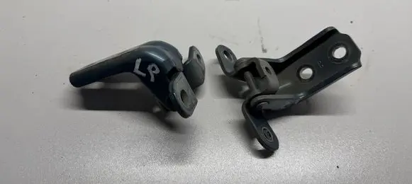 Hyundai Kona I Front door hinge set 