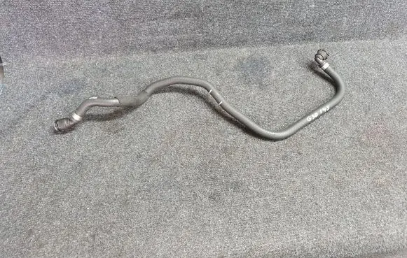 BMW 5 G30 G31 Engine coolant pipe/hose 8602600