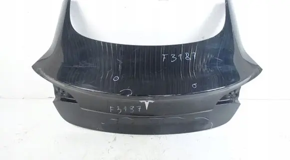 Tesla Model 3 Tailgate/trunk/boot lid