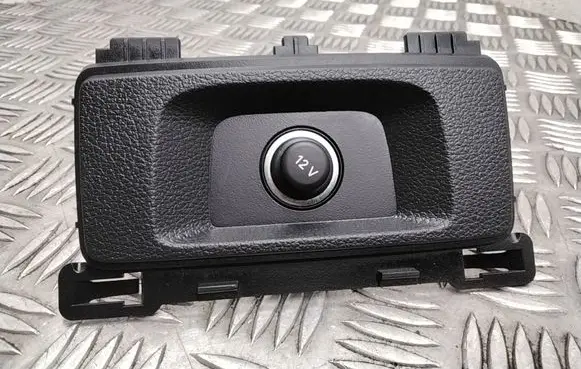 Other center console (tunnel) element