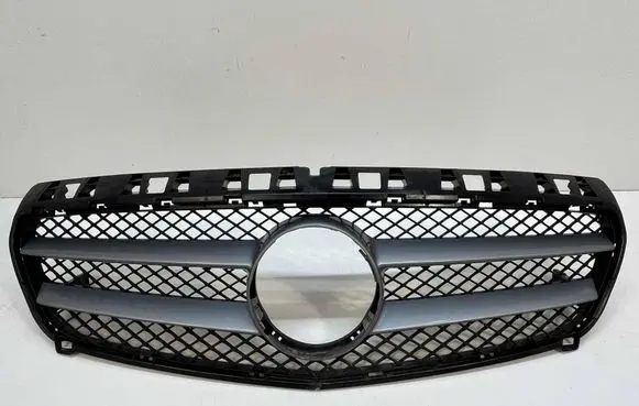 Mercedes-Benz A W176 Front bumper upper radiator grill A1768880260