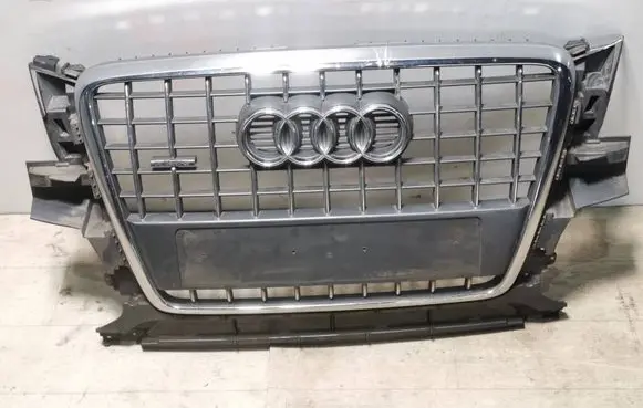 Audi Q5 SQ5 Front bumper upper radiator grill 8r0853651d