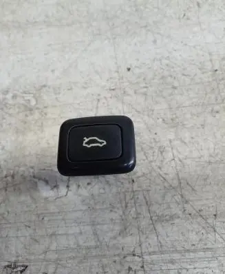 Saab 9-3 Ver2 Tailgate opening switch 12787917