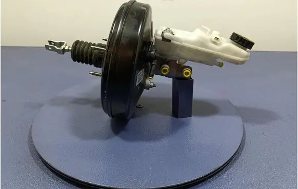 Toyota Verso-S Brake booster 472000F061