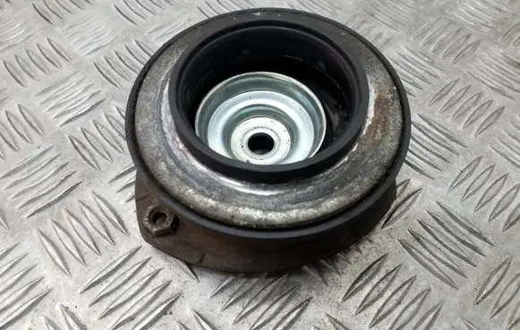 Skoda Octavia Mk3 (5E) Front upper strut mount 5Q0412331C 5Q0412249E