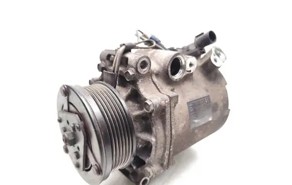 Peugeot 4007 Air conditioning (A/C) compressor (pump) 7813A091