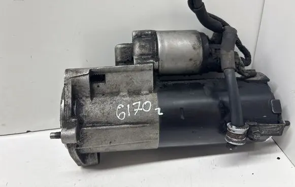 Audi A4 S4 B7 8E 8H Starter motor 000125053