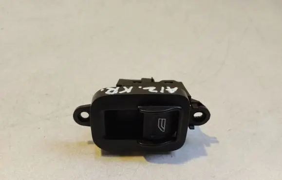 Volvo XC60 Quarter vent window switch 30773978 03453407