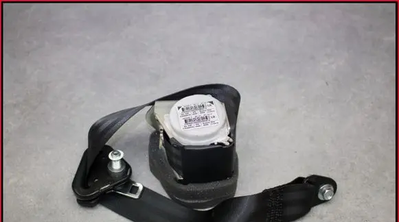 Fiat 500 Rear seatbelt 07354925770