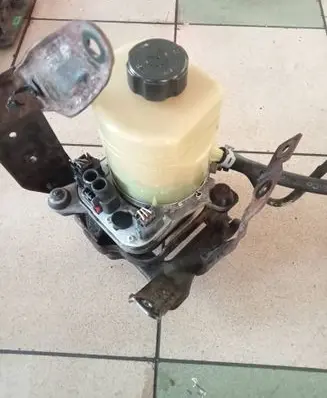 Ford C-MAX I Power steering pump 3M513K514 C6S4B