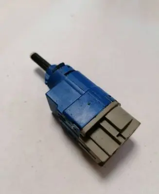 Renault Clio IV Brake pedal sensor switch 253255192R