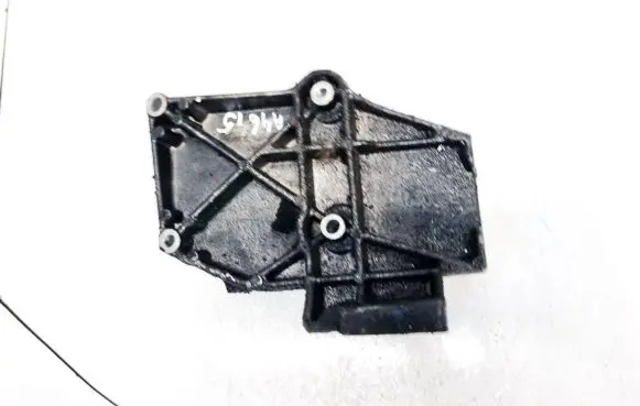 Audi A6 S6 C5 4B Engine mounting bracket 028260885a