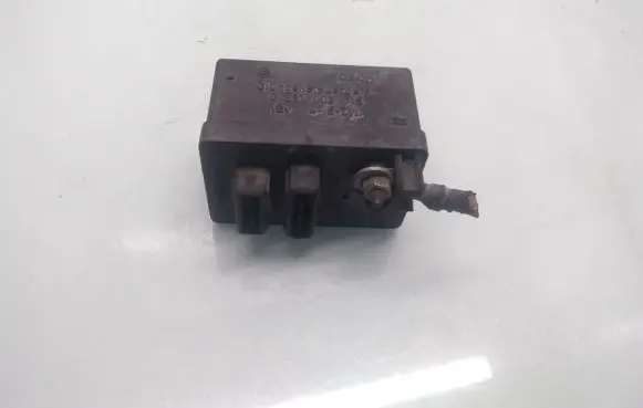 Fiat Ducato Glow plug pre-heat relay 0281003015