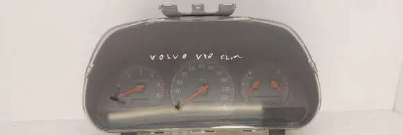Volvo S40, V40 Speedometer (instrument cluster) 30389704 01W26D3 SW30887756