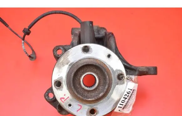 Peugeot 208 I Front wheel hub spindle knuckle