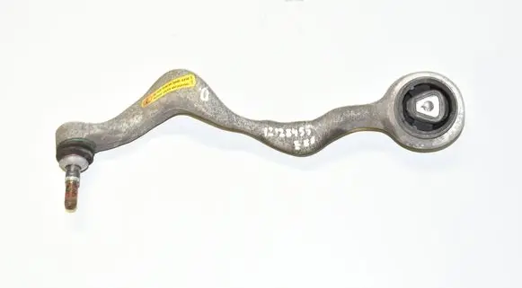 BMW 1 E82 E88 Front lower control arm/wishbone 6765305