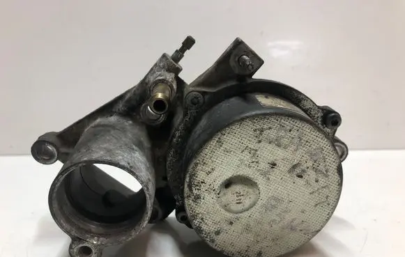 Ford Transit - Tourneo Connect Vacuum pump