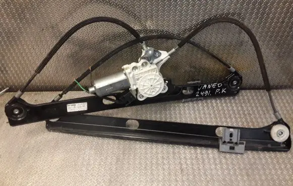 Mercedes-Benz Vaneo W414 Front door electric window regulator 4147200046 A4147200046
