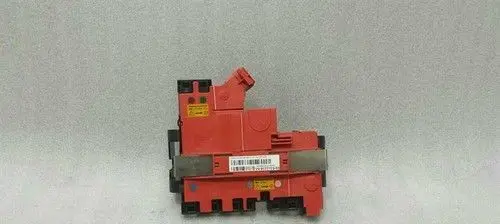 BMW 5 GT F07 Relay mounting block 9177773