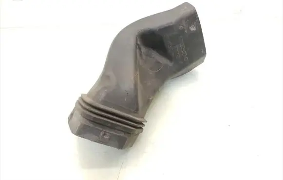 BMW 1 E81 E87 Air intake hose/pipe 7797466