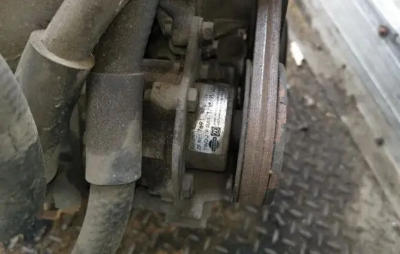 Nissan Micra Power steering pump 7691974124