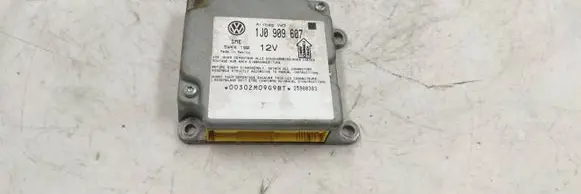 Airbag control unit/module