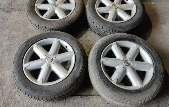 Nissan Murano Z50 R18 alloy rim 18X7J