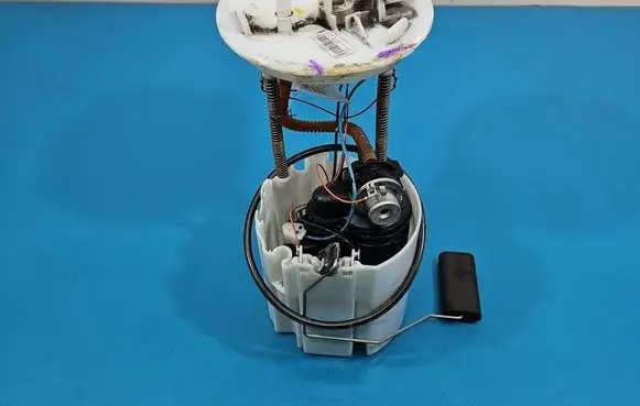Opel Astra J In-tank fuel pump 13577234 IMPRK1579540