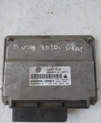 Volkswagen Touareg I Transfer box differential control unit 0AD927755BE 5WK22063