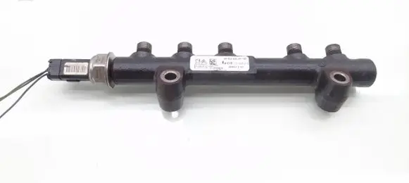 Ford Focus Fuel main line pipe 9685297580
