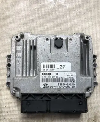 Hyundai i40 Engine control unit/module 0281018492 391202A209