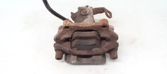 Opel Zafira A Rear brake caliper