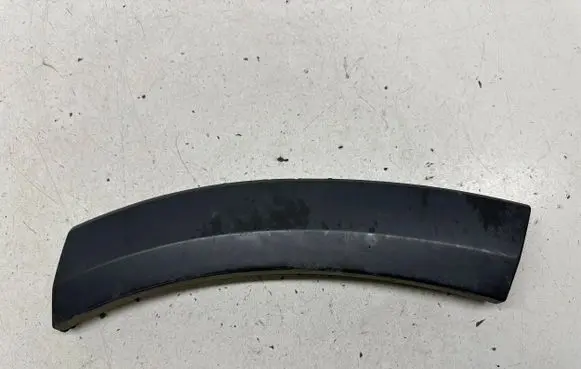 Volkswagen Passat Alltrack Front bumper splitter molding 3AA807258 3AA853728