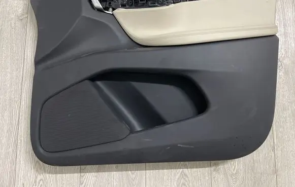 Tesla Model X Front door card panel trim 107156429c