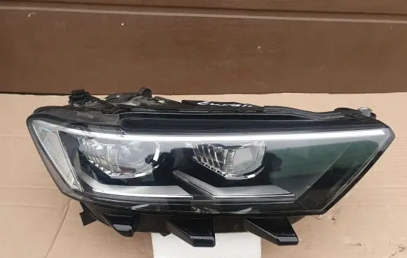 Volkswagen T-Roc Headlight/headlamp 2GA941036D