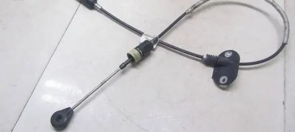Volvo XC60 Gear shift cable linkage 617008CECDA