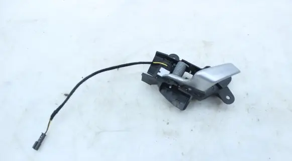 Tesla Model S Front door interior handle 100843600E