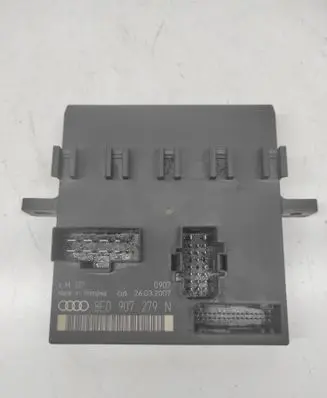 Audi A6 S6 C6 4F Comfort/convenience module 8E0907279N 00009773C4