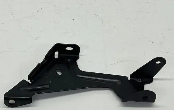 Peugeot Partner III Engine mounting bracket 9805681680