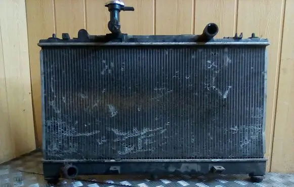 Mazda 6 Coolant radiator