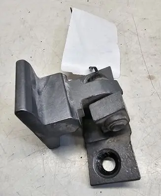 BMW 5 E60 E61 Rear door upper hinge 7068088