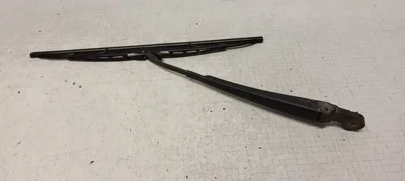 Volkswagen Golf IV Rear wiper blade arm 1J9955707
