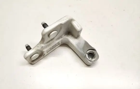 Mercedes-Benz GLC X253 C253 Front door lower hinge X2531609