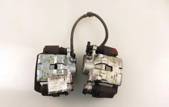 Subaru Impreza III Rear brake caliper 181696 181695