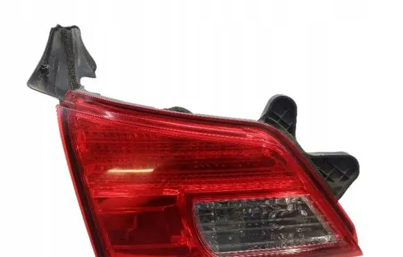 Subaru Outback Rear/tail lights