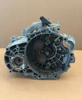 Volkswagen PASSAT B7 Manual 6 speed gearbox NFU NFV