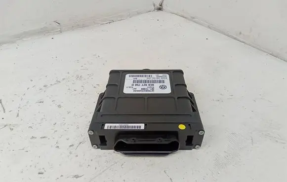 Volkswagen Touareg II Gearbox control unit/module 0C8927750D 001S1884