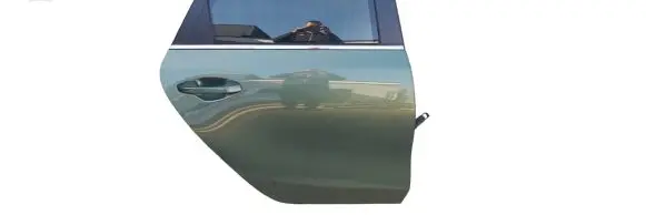 KIA Ceed Rear door