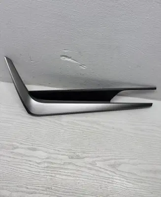 Toyota Avensis T270 Dashboard side air vent grill/cover trim GE0035149 55435AVH MUU021669